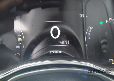 2019 Jeep Grand Cherokee Limited 4X2 z USA, uszkodzony, nr VIN 1C4RJEBG4KC715747